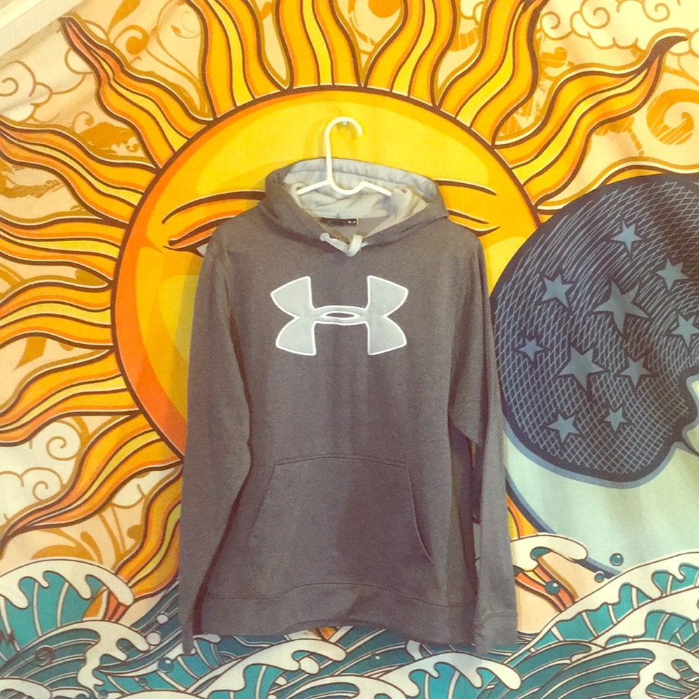 Under Armour grey hoodie MM